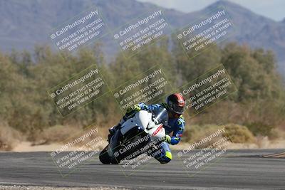 media/Oct-13-2025-Moto Forza (Mon) [[a66d839500]]/2-A Group/Session 4 Turn 7/